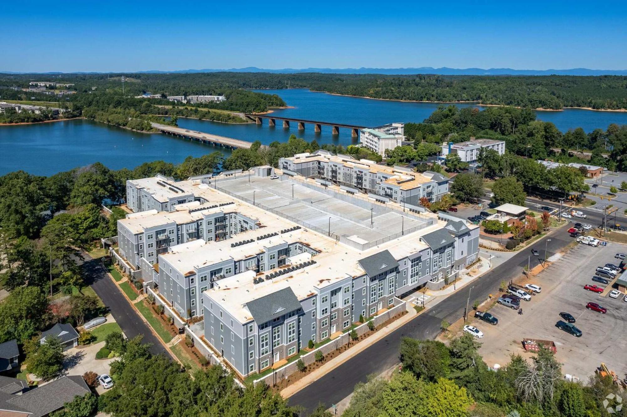 Dockside Dreams By Lake Hartwell With Clubhouse Amenities Lägenhet Clemson Exteriör bild